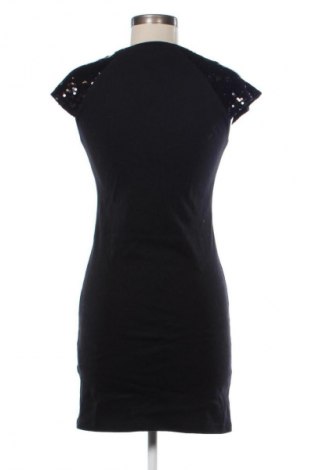 Šaty  Blumarine, Velikost S, Barva Černá, Cena  3 175,00 Kč