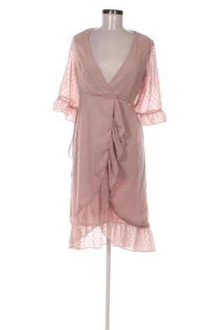 Рокля Boohoo, Размер XS, Цвят Розов, Цена 6,13 €