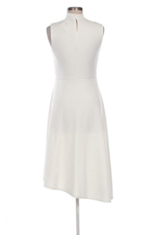 Рокля Boohoo, Размер S, Цвят Бял, Цена 19,94 €