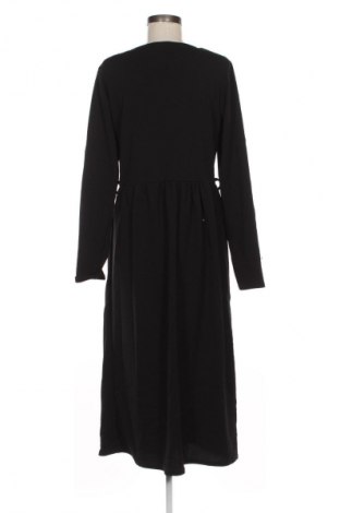 Šaty  Boohoo, Veľkosť XL, Farba Čierna, Cena  23,95 €