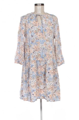 Рокля C&A, Размер M, Цвят Многоцветен, Цена 6,13 €