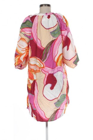 Рокля C&A, Размер S, Цвят Многоцветен, Цена 5,11 €