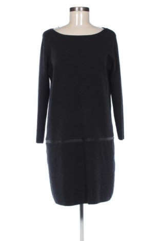 Ruha COS, Méret M, Szín Fekete, Ár 17 359 Ft