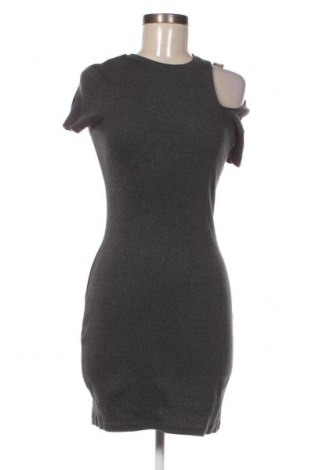 Šaty  Clockhouse, Velikost M, Barva Šedá, Cena  119,00 Kč