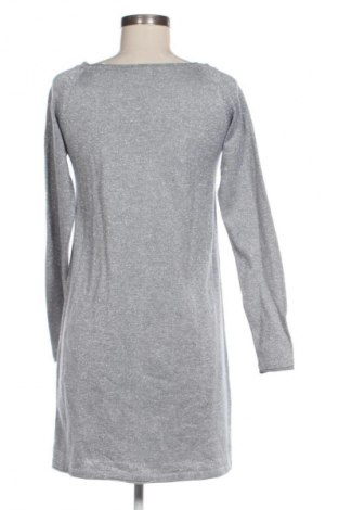 Рокля Colloseum, Размер M, Цвят Сребрист, Цена 20,45 €