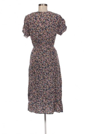 Рокля Cream, Размер L, Цвят Многоцветен, Цена 42,43 €