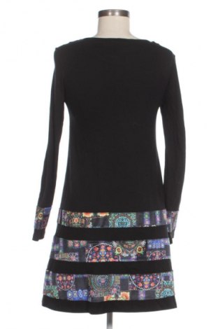 Sukienka Desigual, Rozmiar S, Kolor Czarny, Cena 122,99 zł