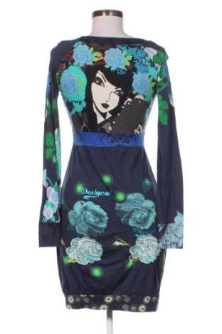 Šaty  Desigual, Velikost M, Barva Vícebarevné, Cena  1 191,00 Kč