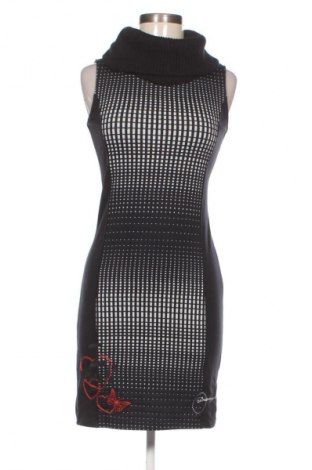Šaty  Desigual, Velikost XS, Barva Vícebarevné, Cena  1 188,00 Kč