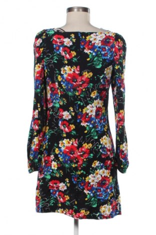 Рокля Desigual, Размер M, Цвят Многоцветен, Цена 41,93 €