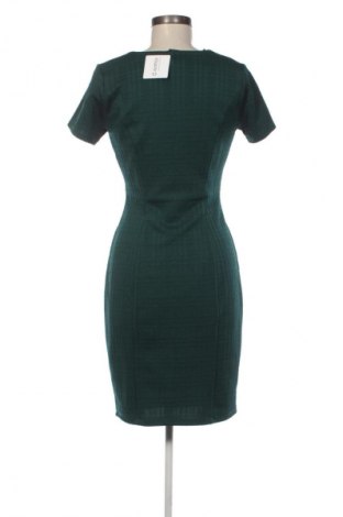 Kleid En focus Studio, Größe M, Farbe Grün, Preis 13,99 €