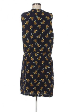 Šaty  Esprit, Velikost M, Barva Vícebarevné, Cena  449,00 Kč