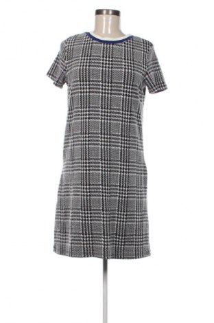 Рокля Esprit, Размер M, Цвят Многоцветен, Цена 25,05 €