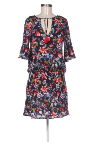 Šaty  Esprit, Velikost M, Barva Vícebarevné, Cena  696,00 Kč