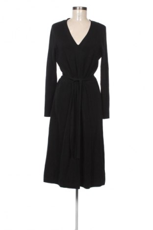 Šaty  Essentials by Tchibo, Velikost XL, Barva Černá, Cena  599,00 Kč