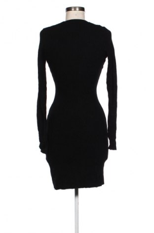 Šaty  Even&Odd, Velikost M, Barva Černá, Cena  759,00 Kč