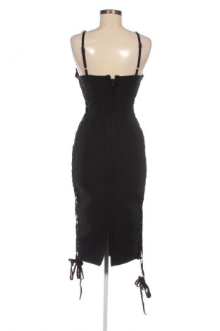 Рокля F&P, Размер L, Цвят Черен, Цена 25,05 €