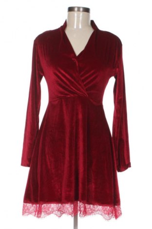 Kleid Femme, Größe L, Farbe Rot, Preis € 12,99