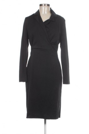 Ruha Floryday, Méret M, Szín Fekete, Ár 15 919 Ft