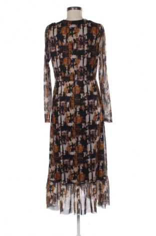 Šaty  Free Quent, Velikost M, Barva Vícebarevné, Cena  558,00 Kč