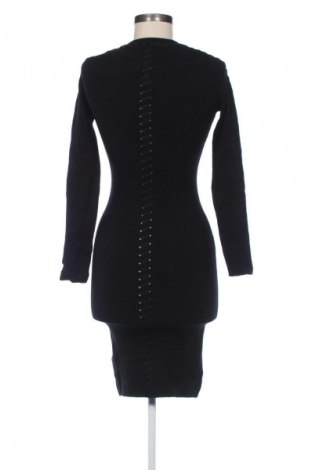 Šaty  Guess, Veľkosť S, Farba Čierna, Cena  58,95 €