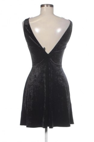 Φόρεμα H&M, Μέγεθος M, Χρώμα Μαύρο, Τιμή 8,99 €