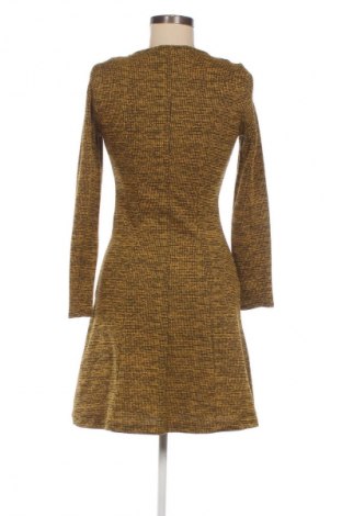 Рокля H&M, Размер S, Цвят Многоцветен, Цена 19,95 €