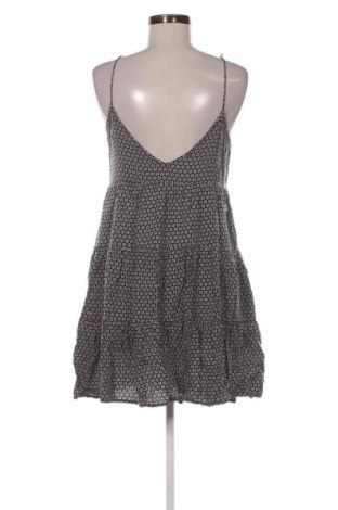 Rochie H&M, Mărime S, Culoare Multicolor, Preț 123,99 Lei