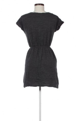 Šaty  H&M, Velikost XS, Barva Vícebarevné, Cena  565,00 Kč