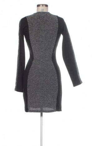 Šaty  H&M Divided, Velikost S, Barva Vícebarevné, Cena  129,00 Kč