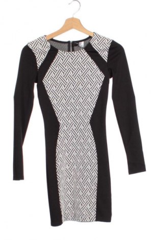 Šaty  H&M Divided, Veľkosť XS, Farba Viacfarebná, Cena  4,95 €