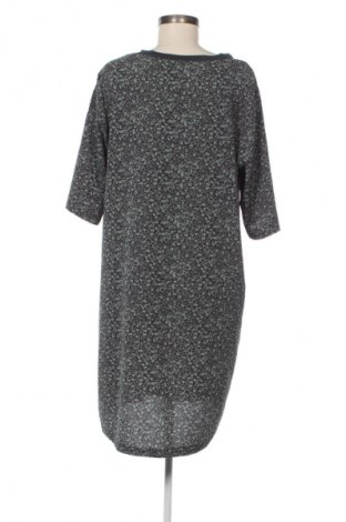 Рокля Hema, Размер XL, Цвят Многоцветен, Цена 20,45 €