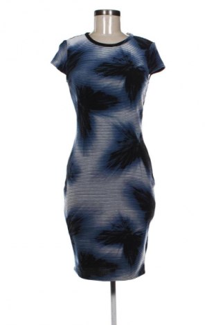 Рокля Hugo Boss, Размер S, Цвят Многоцветен, Цена 71,82 €