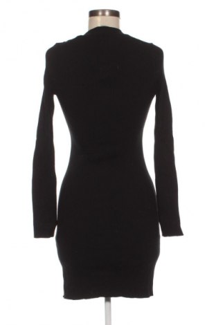 Šaty  Hugo Boss, Velikost M, Barva Černá, Cena  5 799,00 Kč