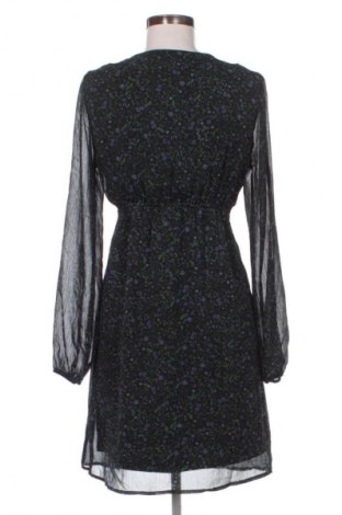 Kleid Janina, Größe M, Farbe Mehrfarbig, Preis 1,99 €