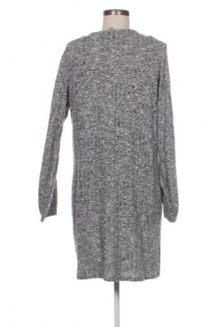 Šaty  Jdy, Velikost M, Barva Šedá, Cena  567,00 Kč