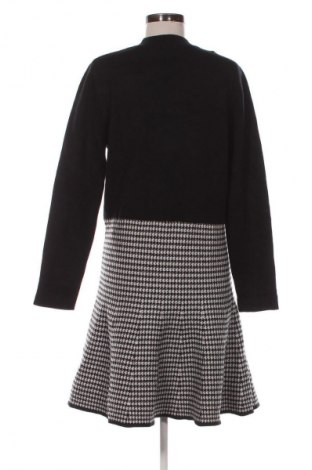 Šaty  Karl Lagerfeld, Velikost XL, Barva Vícebarevné, Cena  5 799,00 Kč