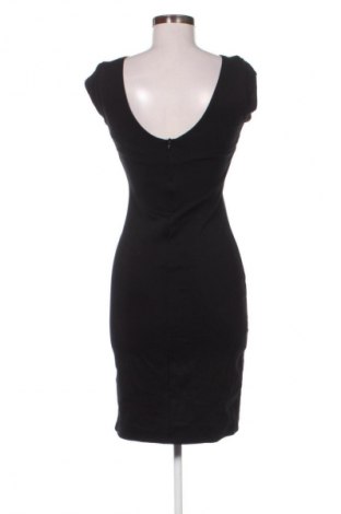 Šaty  Kaylla Paris, Velikost M, Barva Černá, Cena  369,00 Kč