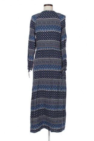 Рокля LC Waikiki, Размер M, Цвят Многоцветен, Цена 18,40 €