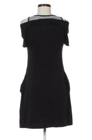 Рокля Lucy, Размер M, Цвят Многоцветен, Цена 16,84 €