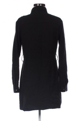 Šaty  Mango, Velikost M, Barva Černá, Cena  379,00 Kč