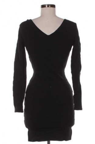 Šaty  Mango, Velikost M, Barva Černá, Cena  519,00 Kč