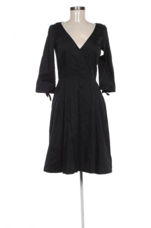 Kleid Mango, Größe S, Farbe Schwarz, Preis 22,99 €