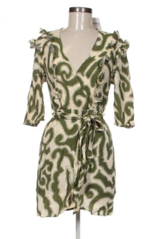 Šaty  Mango, Velikost S, Barva Vícebarevné, Cena  299,00 Kč