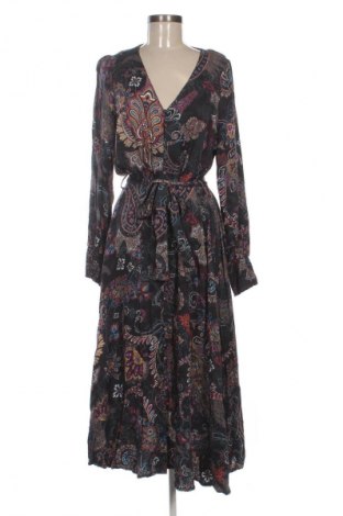 Рокля Medicine, Размер XL, Цвят Многоцветен, Цена 30,85 €