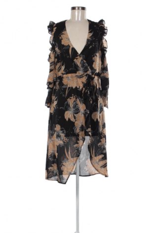 Рокля Missguided, Размер M, Цвят Многоцветен, Цена 31,70 €