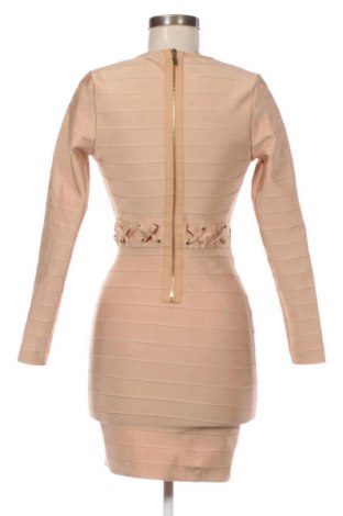 Ruha Missguided, Méret M, Szín Bézs, Ár 10 049 Ft