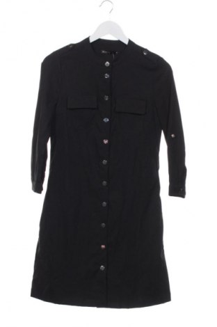 Šaty  Mohito, Velikost XS, Barva Černá, Cena  442,00 Kč