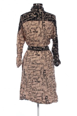 Sukienka Mohito, Rozmiar M, Kolor Kolorowy, Cena 131,57 zł