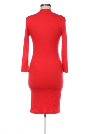 Šaty  Mohito, Velikost L, Barva Červená, Cena  567,00 Kč